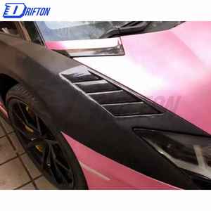 Guardabarros delanteros de fibra de carbono seco estilo ventilado para Lamborghini Aventador - Product Image 4