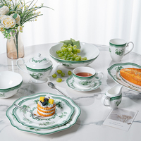 Service de vaisselle en porcelaine fine verte P&T, motif floral, assiettes, bols, tasses, vente en gros, hôtel, restaurant, restauration