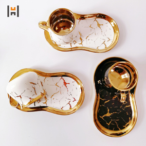 Set da tè turco in ceramica <span class=keywords><strong>tazza</strong></span> e piattino in porcellana con manico dorato Set di tazze da caffè per dessert espresso all'ingrosso - Product Image 6