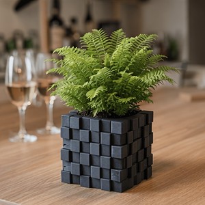 Jarrón Moderno con Diseño de Cubos de Píxeles, Planta Artificial de Lirio Blanco, Decoración para Mesa de Plástico Gris Oscuro - Product Image 5