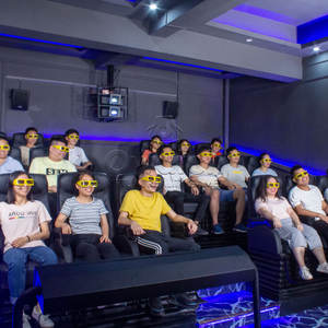 Chaise électrique à mouvement cinématographique 12D, vente chaude <span class=keywords><strong>2023</strong></span>, pour utilisation en intérieur, métal, multi-places, <span class=keywords><strong>cinéma</strong></span> 3D 4D 5D 6D 7D pour aire de jeux - Product Image 3