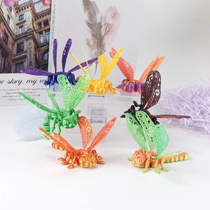 Jouet anti-stress libellule articulée en PLA imprimé en 3D sur mesure, modèle d'insecte entièrement articulé, ornement créatif pour décoration de bureau - Product Image 5