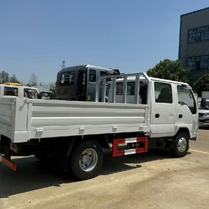 ISUZU 100P Diesel 4x2 Euro 3 Emission 2-row Cab Fence Cargo Truck for Sale - Product Image 5