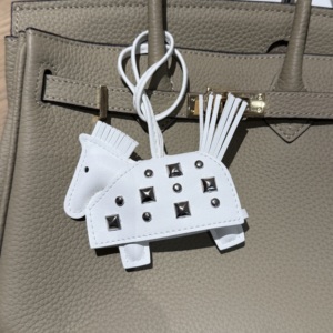 Nouveau porte-clés en cuir en forme de poney, cheval de guerre créatif, porte-clés de voiture DIY, porte-clés en cuir fait main, accessoires - Product Image 2