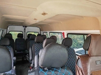 Bus JMC Tuyano 15 places, conduite à gauche, configuration 1+2, émissions Euro 5, moteur 2.8L