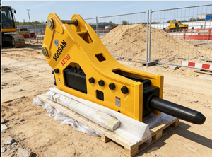 Marteau brise-roche hydraulique latéral SB100 avec burin de 150 mm pour excavatrice de 28-35 tonnes, construction et exploitation minière, garantie 1 an - Product Image 2