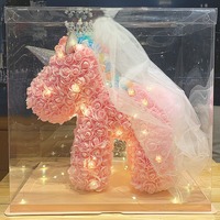 Vente chaude Qixi Festival Cadeau Éternelle Rose Savon Fleur Licorne Couronne Ailes Ours Forme Boîte Emballage-pour Licorne Amant De PE