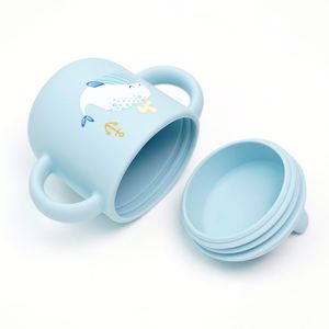 Poignées de maintien en silicone de qualité alimentaire pour tasses à bec de bébé, pour enfants et tout-petits, pour l'eau et la nourriture, couleur personnalisable - Product Image 4