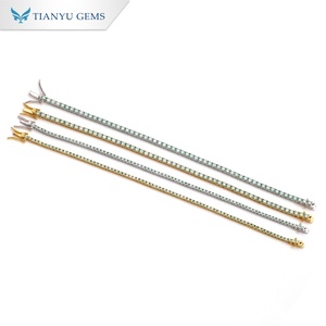 สร้อยข้อมือเทนนิสเงินแท้ 925 สำหรับผู้หญิงจาก Tianyu Gems ประดับด้วยพลอยสีฟ้าทะเลทรงกลมแบบฝังช่อง สไตล์คลาสสิก ชุบทอง - Product Image 2