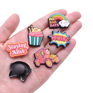 <span class=keywords><strong>Lilu</strong></span> Yoda Star, Juego STEAM, Lethal Company, Midnight Bear Wars, Charms de PVC al por Mayor, para el Día de San Valentín y Pascua - Product Image 5