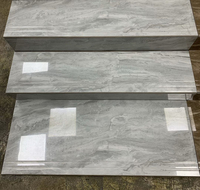 Profilé de marche d'escalier en carrelage de porcelaine gris, taille personnalisée 1200x470MM