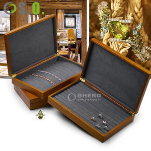 Boîte de rangement portable de luxe en bois massif pour bracelets et bijoux, petit coffret cadeau en bois - Product Image 1