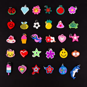 थोक 28 मिमी 32 मिमी pvc die ब्रेसलेट पेरेंट वेंडिंग मशीनों के लिए कैप्सूल खिलौने - Product Image 2