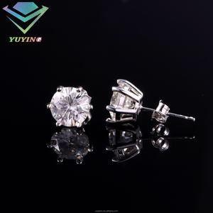 Pendientes de Moissanita de Color D Chapados en Oro de 18K de Yu Ying Gems, Pendientes de Botón de Plata de Ley S925, Joyería de Moda, Viene con Certificado GRA - Product Image 3
