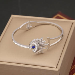 Pulsera Unisex Plateada de Acero Inoxidable Impermeable, Ajustable, Antideslustre, con Ojo Turco Clásico Geométrico, Modelo Dazgirl B509-26 - Product Image 2