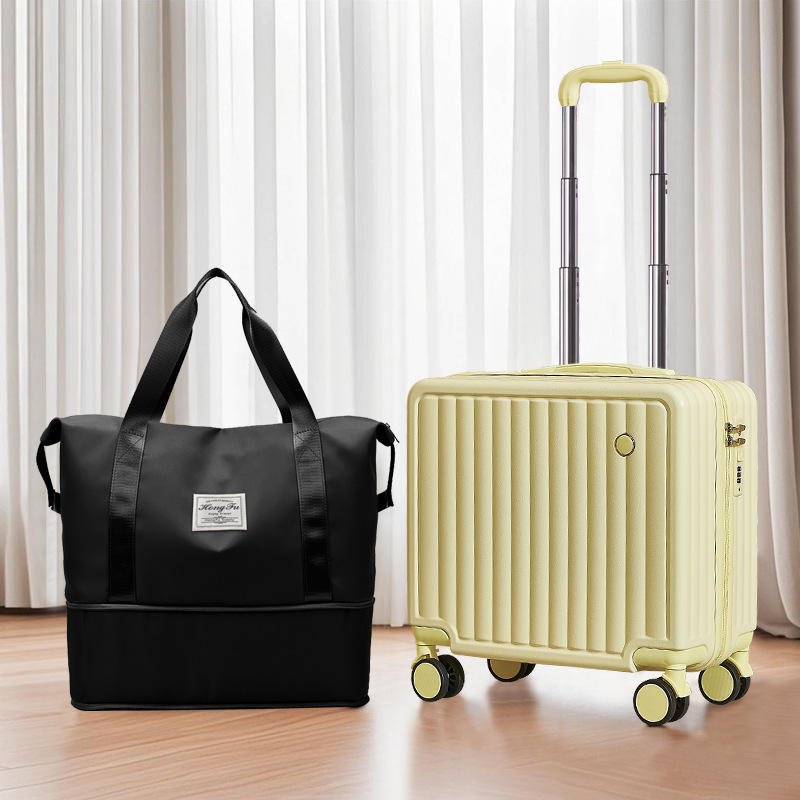 สีเหลืองครีม