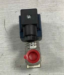 Válvulas solenoides de agua de alta temperatura originales y nuevas de 1/2 pulgada, 220 V CA, RV08102, de latón roscado para uso industrial en mesas de hierro. - Product Image 4