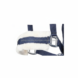 Cabestro de nailon hecho a mano duradero en muchos colores, diseño personalizado con relleno de lana en la nariz y la corona, herrajes de latón macizo - Product Image 1