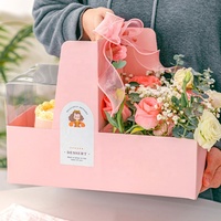 Boîte cadeau de mariage personnalisée transparente, écologique et recyclable avec gaufrage et pelliculage mat pour arrangements floraux et gâteaux