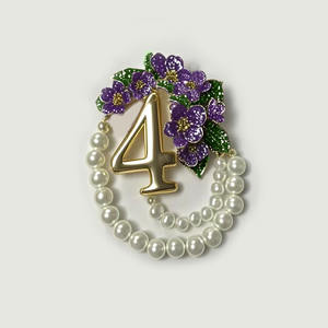 Op maat gemaakte luxe Afrikaanse viooltjes digitale parel broche, Griekse letter groothandel paarse bloemen broche - Product Image 5