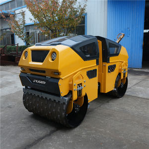 Rouleau compresseur tandem télécommandé à dégagement manuel de 1300 kg, rouleau compresseur pour rainurage et compactage avec moteur diesel EPA - Product Image 5