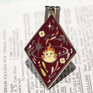 Pins de Metal Dorado con Forma de Corazón, Esmaltados, con Bisagras, de Alta Calidad, Personalizados, de Fábrica China con 17 Años de Experiencia - Product Image 4