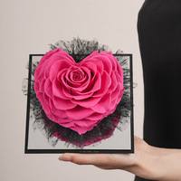 Vente en gros d'un seul miroir en forme de cœur en acrylique, rose géante et fleur éternelle, cadeau pour l'accompagnement des fêtes, plantes et fleurs conservées