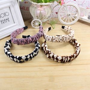 Diadema de Tela Plisada con Patrón Geométrico, Accesorio para el Cabello de Uso Diario, Origen Yiwu, Hecho a Mano - Product Image 1
