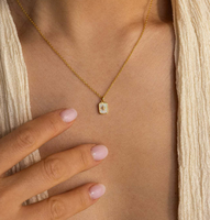 Dainty Birthstone Collier Polar Star Birthstone Pendentif Colliers pour Femme Anniversaire Cadeau Idéal