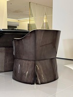 Natürlicher Holzfurnier Glänzend Lackierter 360 Grad Drehbarer 4-Sitzer Runder Esstisch für Zuhause und Villa