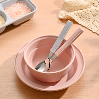Ensemble de couverts de voyage portable 4 pièces style coréen 2025, résistant au lave-vaisselle, réutilisable, avec poignée en silicone, vaisselle en acier inoxydable 304 pour l'extérieur