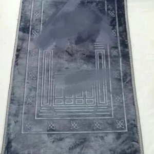Alfombra de oración de franela tejida en jacquard de alta calidad, estilo persa musulmán moderno, acolchada, lavable, adecuada para el hogar y el coche. - Product Image 1