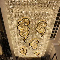 Plafonnier LED contemporain carré en or de luxe, en forme de nuage, avec cristaux, luminaire créatif en cristal pour la décoration de hall d'hôtel