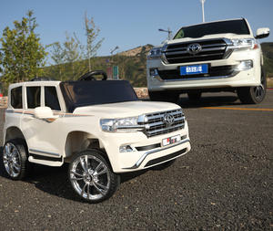 许可电动骑乘玩具车2至4岁儿童男孩女孩父母遥控电池供电塑料 - Product Image 4