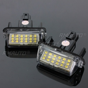 2X Éclairage de plaque d'immatriculation de voiture sans erreur à 18 LED pour Toyota Yaris Vitz Camry Hybrid Corolla Avensis SAI Noah C Verso S - Product Image 4