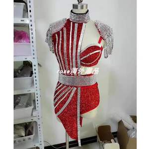 Nouvelle arrivée : <span class=keywords><strong>Combinaison</strong></span> pour femme scintillante avec diamants, découpes sexy, design unique et brillant pour la scène - Product Image 3