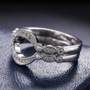 Anello ad arco creativo per donna, design scintillante intarsiato, gioielli eleganti e alla moda - Product Image 2