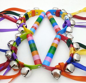 Sonajero de mano semicircular de cinco campanas al por mayor, instrumento musical Orff para educación temprana, herramienta de enseñanza de metal para niños, agarrador. - Product Image 1