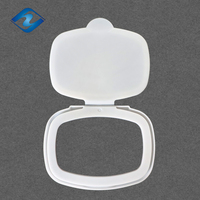 Couvercle de lingettes humides en plastique pour bébé Vente à chaud Capuchon à bec de forme carrée Couvercle d'emballage de lingettes humides