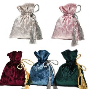 ถุงกำมะหยี่ใส่เครื่องประดับสีแดง เขียว ชมพู ฟ้า พร้อมพู่ห้อยสำหรับงานแต่งงาน งานปาร์ตี้ และคริสต์มาส - Product Image 1