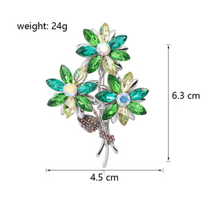 Broche vintage inspirée des fleurs multicolores, ornée de cristaux et de strass bordeaux, <span class=keywords><strong>champagne</strong></span> et gris - Product Image 5