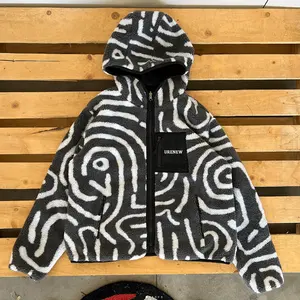 Custom Embroidered Patch Logo Hooded Hot selling Long Sleeve Winter Micro Polar Fleece Men's Clothing Fleece Jacket For Men