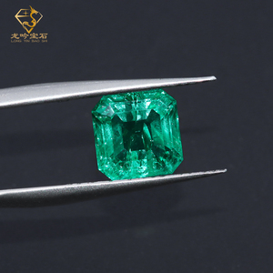Anillo de compromiso de piedra de diamante esmeralda de 2 quilates cultivado en laboratorio personalizado Esmeralda creada en laboratorio - Product Image 4