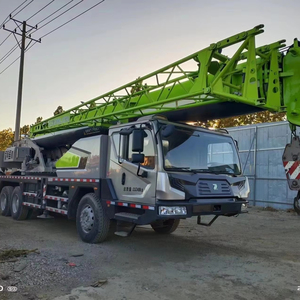 Camion grue Zoomlion d'occasion économique de 25 tonnes, conforme aux normes EPA pour les applications de construction - Product Image 1