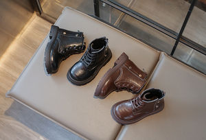 מגפי מרטין מעור PU עם שרוכים לילדים, סיטונאי, נגד החלקה, עמידים בפני שחיקה, מגפי קרסול יומיומיים לבית ספר לבנים ולבנות - Product Image 2