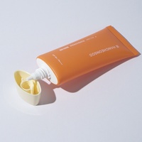 Tube en plastique ovale classique avec bouchon à vis, logo personnalisable, revêtement par peinture, pour crèmes BB/CC, avec bec verseur et bouchon intérieur