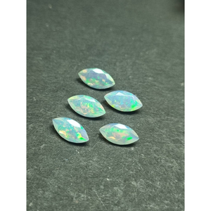 Opale d'Éthiopie naturelle, taille marquise, 5x10 mm, pierre précieuse en vrac |   Pierre d'opale éthiopienne pour la fabrication de bijoux |   Vente en gros - Product Image 3
