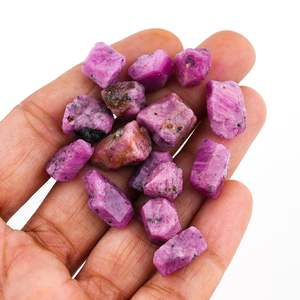 Piedra de Rubí Natural de 50 Quilates, Cristales Crudos para Joyería, Gemas Sueltas de Forma Irregular Roja - Product Image 3