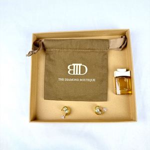 Sac à cordon en coton biologique réutilisable pour le rangement et l'emballage de cadeaux, bijoux, artisanat et autocollants, certifié GOTS - Product Image 1
