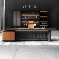 Muebles comerciales de madera Mesa ejecutiva de lujo Diseño moderno Escritorio de oficina CEO